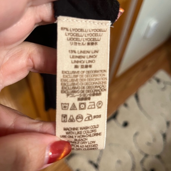 Free People embroidered top. Size L. Black with pink and orange embroide… - Picture 8 of 8